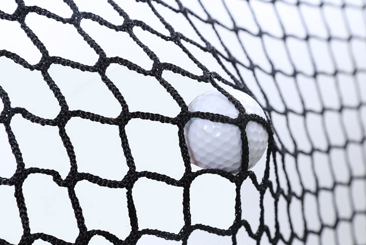 Zertarako balio du golf praktikatzeko sare batek